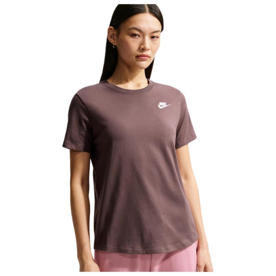 Nike Γυναικεία κοντομάνικη μπλούζα Sportswear Club Essentials T-Shirt